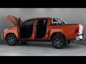 Toyota Hilux 2.8GD-6 double cab Raider auto - Image 11