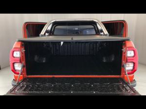 Toyota Hilux 2.8GD-6 double cab Raider auto - Image 18
