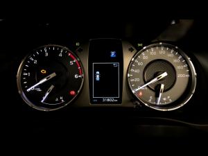 Toyota Hilux 2.8GD-6 double cab Raider auto - Image 23
