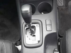 Toyota Hilux 2.4GD-6 double cab 4x4 Raider auto - Image 12