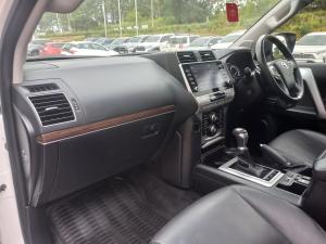 Toyota Land Cruiser Prado 2.8GD VX-L - Image 7