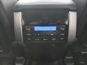 Toyota Land Cruiser Prado 2.8GD VX-L - Image 13