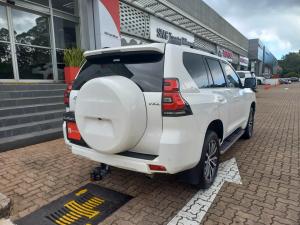 Toyota Land Cruiser Prado 2.8GD VX-L - Image 2