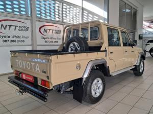 Toyota Land Cruiser 79 4.0PD/C - Image 2