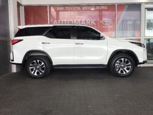 Toyota Fortuner 2.4GD-6 Raised Body automatic - Image 6