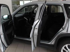 Toyota Urban Cruiser 1.5 XS - Image 6