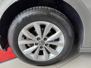 Volkswagen Polo 1.0 TSI Comfortline DSG - Image 10