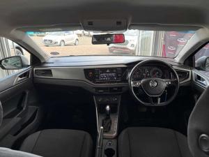 Volkswagen Polo 1.0 TSI Comfortline DSG - Image 7