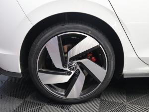 Volkswagen Golf GTI - Image 7
