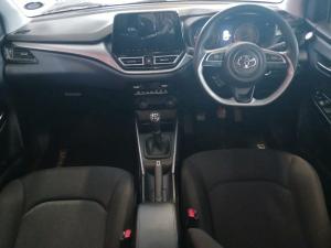 Toyota Starlet 1.5 XR manual - Image 8