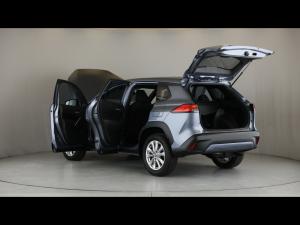 Toyota Corolla Cross 1.8 Xi - Image 10