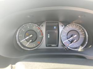 Toyota Hilux 2.8GD-6 double cab Raider auto - Image 11