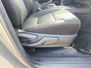 Toyota Hilux 2.8GD-6 double cab Raider auto - Image 20