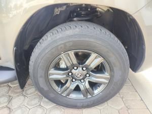 Toyota Hilux 2.8GD-6 double cab Raider auto - Image 21