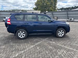 Toyota Land Cruiser Prado 3.0DT TX - Image 4