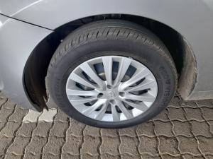 Toyota Starlet 1.4 Xi - Image 13