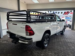 Toyota Hilux 2.4GD-6 single cab Raider manual - Image 4