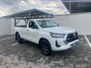 Toyota Hilux 2.4GD-6 single cab 4x4 Raider manual - Image 1