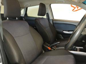 Toyota Starlet 1.4 XS - Image 13