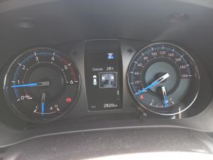 Toyota Hilux 2.8GD-6 double cab 4x4 Legend RS auto - Image 11