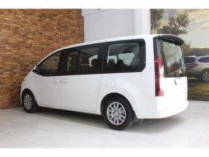 Hyundai Staria 2.2D Executive 9-seater - Image 2