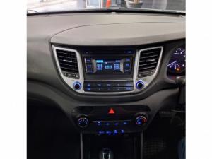 Hyundai Tucson 2.0 Premium auto - Image 9