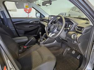Suzuki Grand Vitara 1.5 GL manual - Image 10
