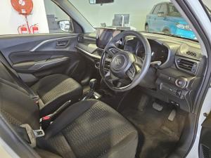 Suzuki Swift 1.2 GLX manual - Image 8