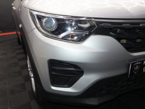 Renault Triber 1.0 Life - Image 6