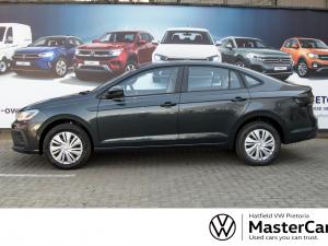 Volkswagen Polo sedan 1.6 Life manual - Image 3