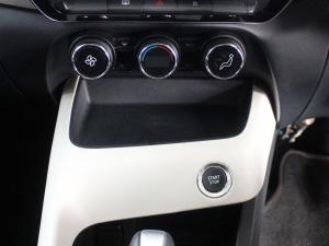 Nissan Magnite 1.0 Turbo Acenta Plus auto - Image 11
