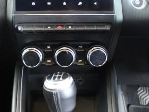 Renault Clio 1.0 Turbo Intens - Image 10