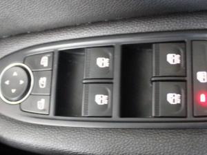 Renault Clio 1.0 Turbo Intens - Image 14