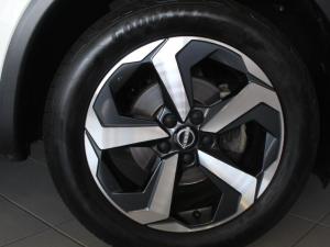 Nissan Qashqai 1.3T Acenta - Image 18
