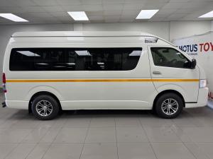 Toyota Hiace 2.5D-4D bus 14-seater GL - Image 4