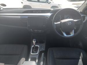 Toyota Hilux 2.8GD-6 double cab 4x4 Raider auto - Image 6