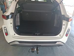 Toyota Urban Cruiser 1.5 XR manual - Image 14