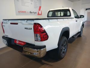 Toyota Hilux 2.4GD-6 single cab Raider manual - Image 2