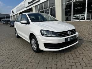 Volkswagen Polo Vivo sedan 1.6 Comfortline - Image 1