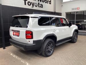 Toyota Land Cruiser Prado 2.8GD TX - Image 2