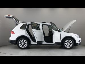 Volkswagen Tiguan 1.4TSI Trendline auto - Image 18