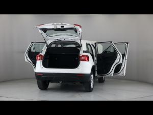Toyota Urban Cruiser 1.5 Xi - Image 9