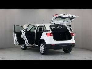 Toyota Urban Cruiser 1.5 Xi - Image 10
