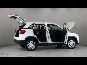 Toyota Urban Cruiser 1.5 Xi - Image 16