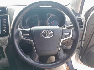 Toyota Land Cruiser Prado 2.8GD VX - Image 10