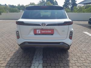 Toyota Urban Cruiser 1.5 XR manual - Image 6
