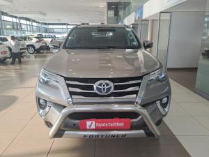 Toyota Fortuner 4.0 V6 4X4 automatic - Image 4
