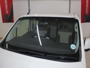 Toyota Quantum 2.8 GL 11 Seat - Image 3