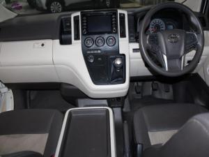 Toyota Quantum 2.8 GL 11 Seat - Image 9