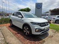 Thumbnail Volkswagen T-CROSS 1.5 TSI R-LINE DSG